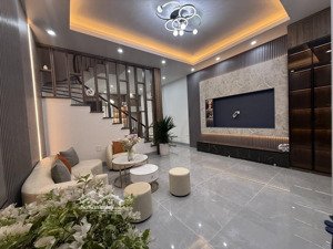 bán nhà phố 4pn, 4wc giá siêu hời tại ngọc lâm, long biên, hà nội, 50m2, 10.5 tỷ