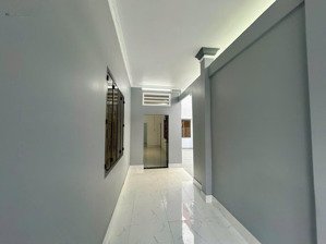 nhà mặt tiền đường số 1 , cách nguyễn duy trinh 50m ngang 11m