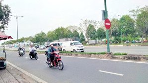 xe hơi quay đầu 73m2 hơn 6 tỷ tl - 91tr/m2 ngay phạm văn đồng - xây dựng được 5 tầng