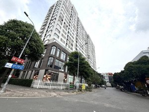 bán nhà 2 tầng ngang 5,2m, ngay chân chung cư flora novia, linh tây, thủ đức