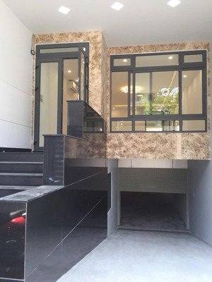 cho thuê văn phòng vạn phúc city 5x23 full nội thất giá 13 triệu/tháng