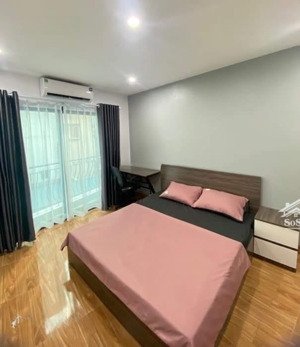 chính chủ cho thuê phòng riêng tại khương trung, 29m2, nội thất đầy đủ, nhận xe điện, chỉ 4 tr/th