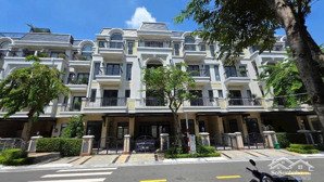 bán căn nhà thô 90m2 tại the classia, giá 17,5 tỷ. liên hệ tấn giàu 