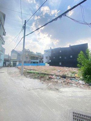 bán đất đường lã xuân oai, phường tăng nhơn phú a. hẻm xe hơi
*diện tích đất công nhận: