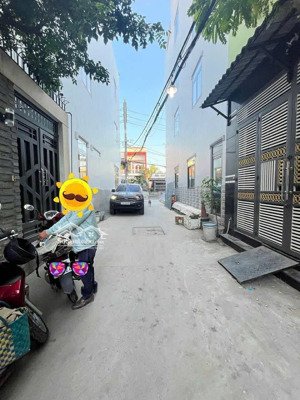 c.g lô đất cao ráo ngay thới an19. nguyễn thị kiêu . q12 . dt ngang 6m
lô góc (100m2) đường xe h