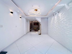 quang trung- ngay ngã 5- 45m2-5 tầng. hẻm 1/ ô tô