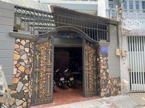 nhà giá tốt - biệt thự ốp gỗ đỏ - 110m2 - ngang 5,2m - 3 tầng btct - ngay quang trung - hơn 8 tỷ tl