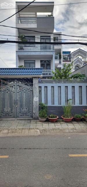 Biệt thự 8×22, đúc 3lầu mặt tiền Bia Truyền Thống sát Tỉnh Lộ 10 (giáp khu Tên Lửa)