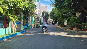 bán nhà tân bình, 4 tầng đúc, hxh khu phân lô, chỉ mấy bước ra mặt tiền, trường chinh, chỉ hơn 7 tỷ