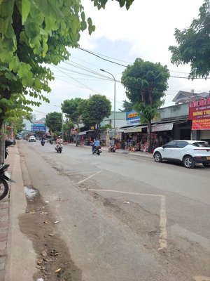 hàng cực khủng - 1276m2 đất - đã lên thổ 646m2 - mặt tiền đường lê văn thịnh - btt