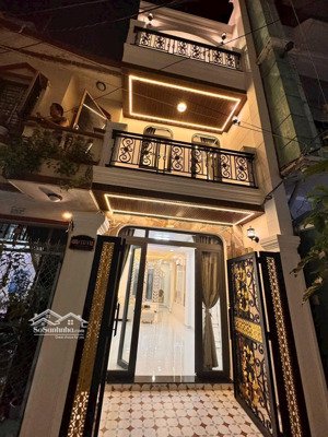 trung tâm quận 1 bán nhà nguyễn bỉnh khiêm, đakao giá 3tỷ190 52m2 sổ sẵn sang tên, nội thất có sẵn