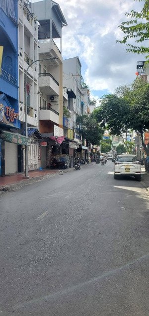 giảm 1tỷ bán mặt tiền kd khu chợ phạm văn hai