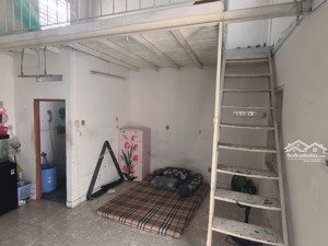 phòng trọ 20m2 đường 13, phường bình trưng đông, quận 2 - sát ngay chợ tân lập