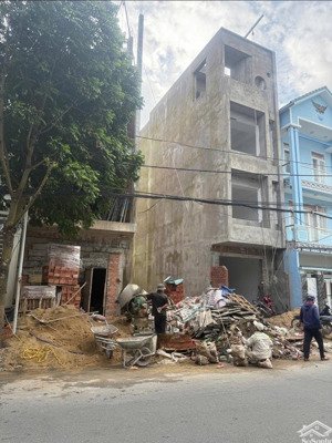 bán lô đất mặt tiền đường 10m5 trần nhân tông