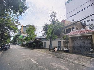 nhà đẹp 2 tầng - hẻm xe tải - khu hiện hữu - hoàn công đủ - tân mỹ q7 - sổ vuông vức - chỉ 3.9 tỷ