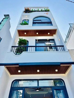 bán nhà riêng chính chủ, đ.nguyễn văn quá, p.đông hưng thuận, q12, dt 67m2, giá 4 tỷ 550tr, sổ hr