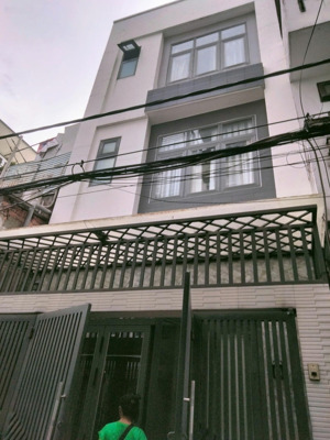 bán nhà đẹp tặng lại nội thất đường cách mạng tháng 8,p.5.tân bình -45m2 - 4 tấm chỉ 7.4 tỷ