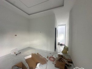 nhà mới tinh, 2 tầng - q.12 - giá tốt: 4.68 tỷ