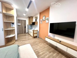 nhanh tay sở hữu căn studio tòa sol forest; nội thất mới, đẹp. sổ hồng cất két (kđt ecopark)