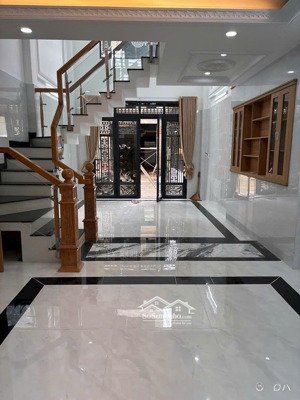 nhà đẹp xây mới 5 tầng tỉnh lộ 10 bình tân