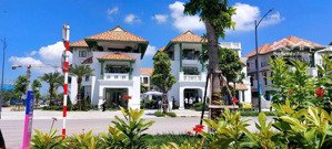 em phong còn duy nhất 1 căn biệt thự view club house quà tặng nội thất lên đến 800tr