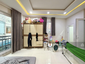 6,5 tỷ - 31m2 - 3 tầng - phan xích long - 3 pn master - gấp bán lắm rồi