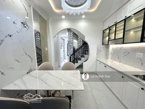 8,99 tỷ - phan xích long - 46.7m2 - siêu phẩm mới đẹp - 4 tầng + mái che thang - hẻm thoáng rộng