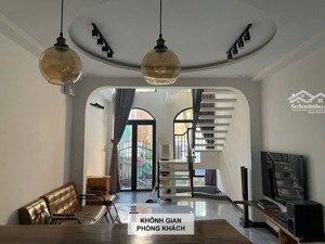 giá hơn 4 tỷ- bán nhà mới 3 tầng- huỳnh tấn phát- hàng xóm quận 7- kdc hiện hữu- sổ riêng.