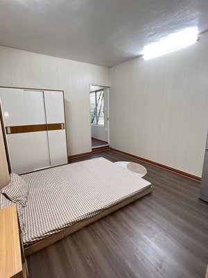 cho thuê nhà tập thể 48a phố tăng bạt hổ - ngay sát lò đúc & nguyễn công trứ