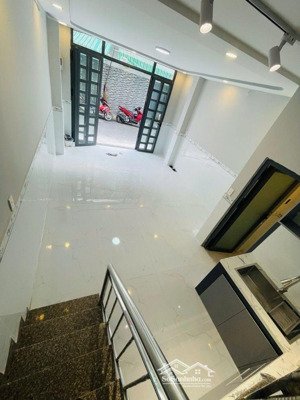 vườn lài - tân phú - nhà mới đẹp ở ngay - 4 tầng btct - hẻm nhựa 6m - 4x8 - giá 5.5 tỷ tl