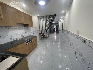 bán nhà chính chủ 2 tầng hxh gần đường chương dương- võ văn ngân- dt đất 48,7m2- 2pn - giá 4,48 tỷ