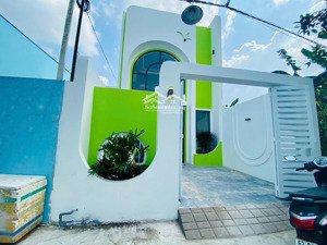 siêu vị trí - nhà hxh gần quảng trường tỉnh tg. giá 1,68 tỷ có 2pn 2wc. dt: 5x14,5