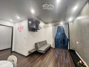 bán căn 2pn đã có bìa hồng full nội thất tầng trung chung cư hoàng huy grand sở dầu giá 2tỷ250