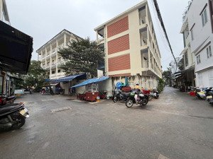 nhà 3,5 tầng - lô góc 2 mặt kiệt ô tô lê đình lý - vị trí rất đẹp, kinh doanh-buôn bán tốt
giá 6tỷ6