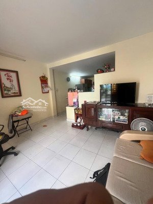 nhà 1t1l giá tốt nhất khu vực - ngay trung tâm quận 9 cũ
