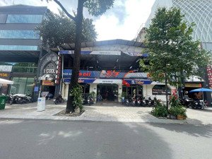 vip! siêu đẹp! nhà chính chủ mặt tiền đường thành thái quận 10