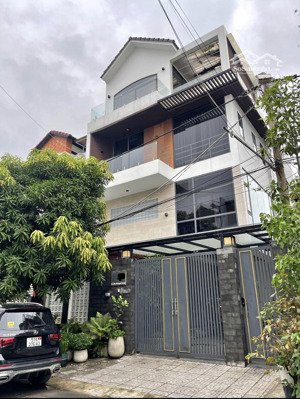 cần bán siêu phẩm nhà - xuân thuỷ - thảo điền - giá: 7,62tỷ/162m2 gần bv vinmec - thuê 28tr/tháng.