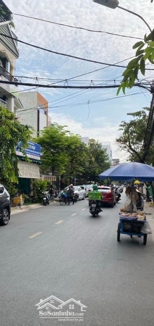 4t huỳnh tấn phát xe hơi đậu trước nhà đường thông tứ trung - khu dân trí cao yên tĩnh gần trường