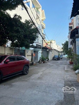 hxh ngủ trong nhà, vị trí siêu đẹp ngay tt nơ trang long bình thạnh tương lai rạch xuyên tâm