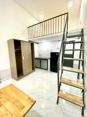 duplex bao ngon cho sinh viên full nội thất ,nhà vệ sinh rộng