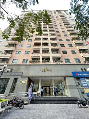 bán gấp căn hộ chung cư tòa 18t1 trung hòa nhân chính dt 116m2, 3pn, tầng đẹp, căn góc view thoáng