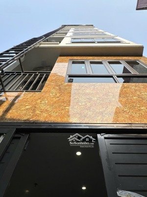 bán nhà phố giảng võ thông vũ thạnh - gần ô tô - 7 tầng mới tinh - lô góc - thang máy xịn - dân trí