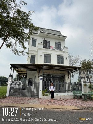 biệt thự ngộp five star eco city (kđt 5 sao 2) 9x16m 4pn 5wc 1thờ nằm ngay đầu cổng