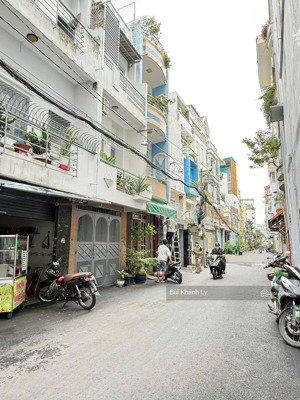 quận 3, hẻm xe hơi trường sa lê văn sỹ, nhà 3 tầng, liền kề phú nhuận