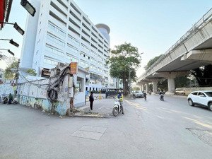 cực hiếm,nhà phân lô kim mã,ba đình,5 tầng,68m,oto vào thoải mái,giá 25 tỷ