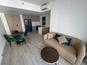 2pn góc tòa d, full nội thất - bán 4.886 tỷ all in, tốt nhất masteri centre point quận 9, nhận liền