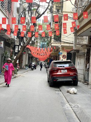 phân lô vĩnh phúc dòng tiền 1.8t.ỷ/năm, 23pkk- 72m2, mt7.23m, 22t.ỷ, - 50m ô tô tránh đỗ