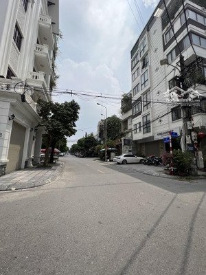 lô góc mặt phố trần đăng ninh 50m, 6 tầng, thang máy nhập khẩu, kd bất chấp, ô tô tránh. giá 17tỷ