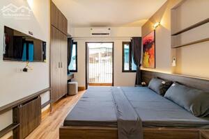 Chính Chủ Cần Bán Gấp Tòa Nhà Căn Hộ Dòng Tiền Đường Nguyễn Khang. Phố Hoa Bằng Yên Hòa Cầu Giấy Diện Tích 150 m2 xây 8 tầng thang máy với 24 căn hộ giá bán 5 xx tỷ