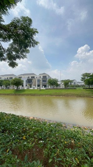 bán căn btdl 15x25 view sông víp nhất dự án nhà sẵn công chứng sang tên ngay giá 31,2 tỷ